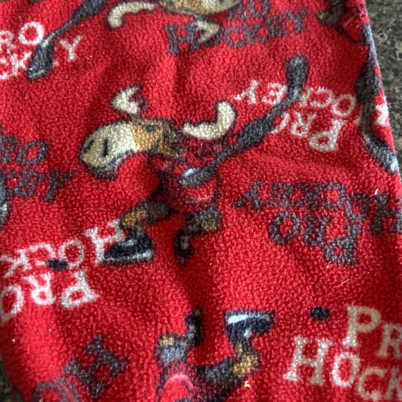 Onesie Moose Hockey logo - Picture 2 of 2